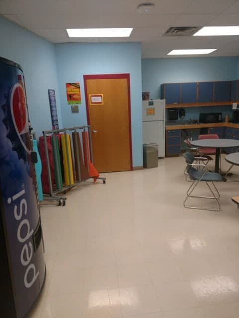 A before shot of the teacher's lounge before the makeover!