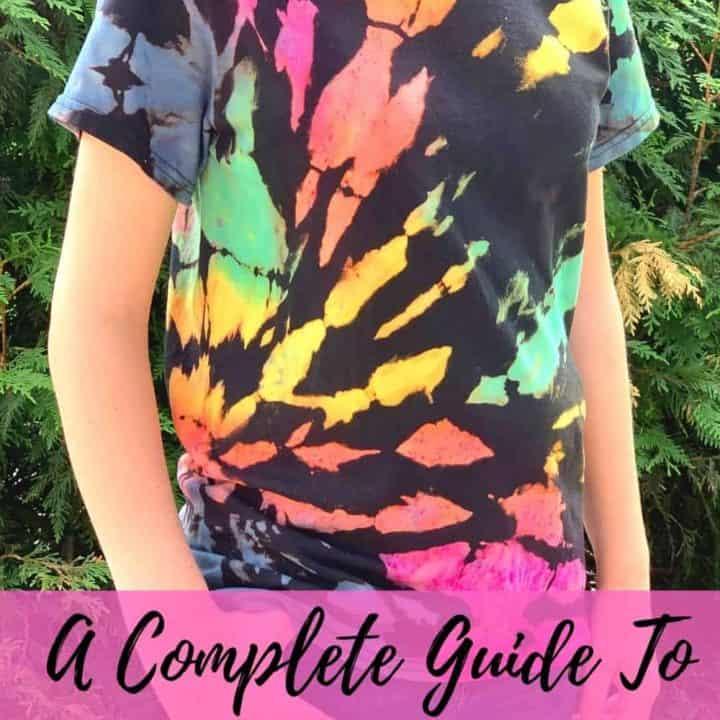 Bleach Tie Dye (a.k.a. Reverse Tie Dye) - Chaotically Yours