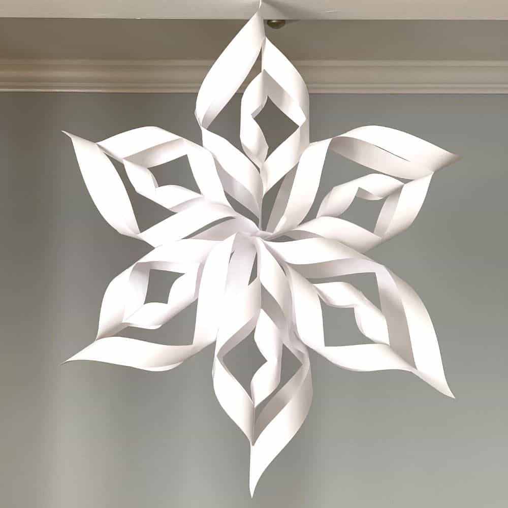 3D Snowflakes How To Make Your Own Giant Paper Snowflakes