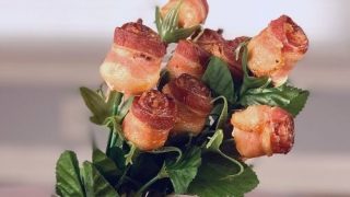 bacon bouquet