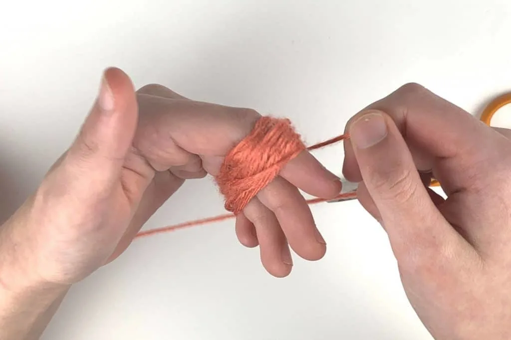 Wrapping the yarn around your fingers