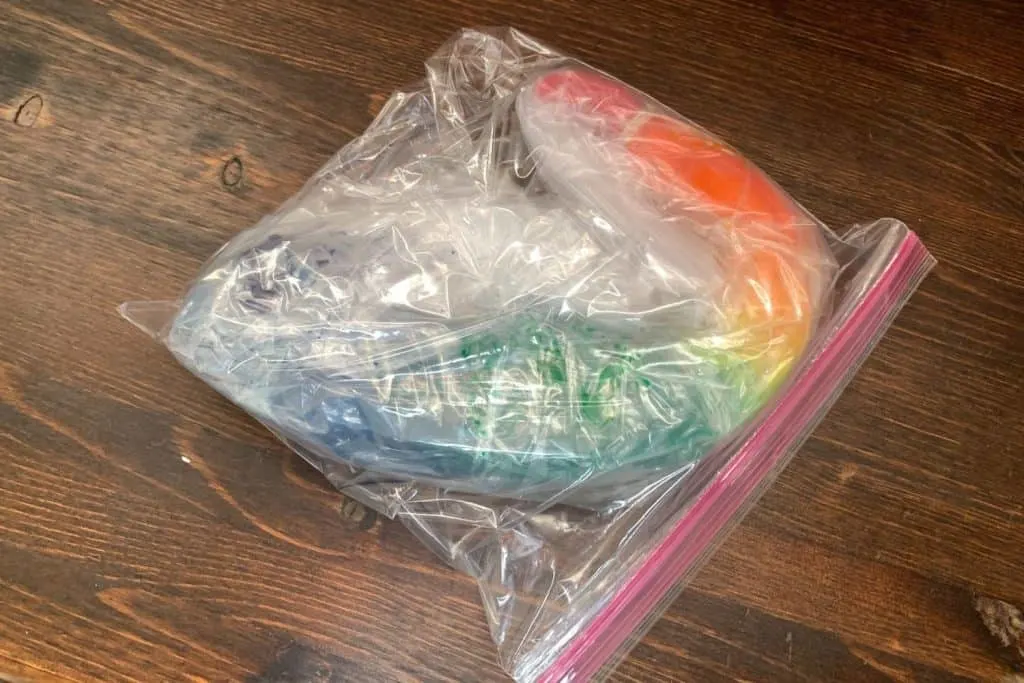 tie dye wrapped in plastic in a ziploc bag