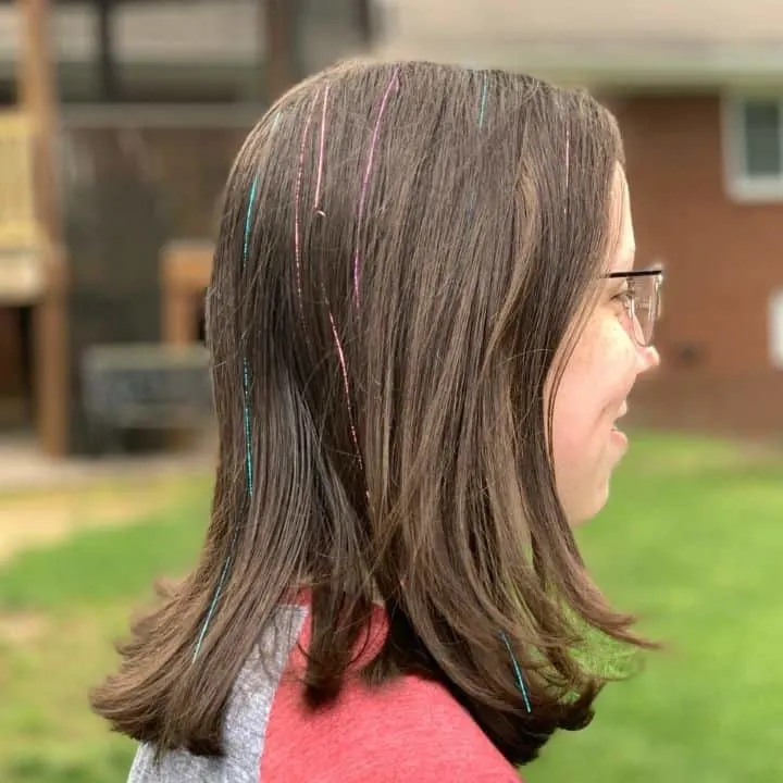 How to Put in Hair Tinsel