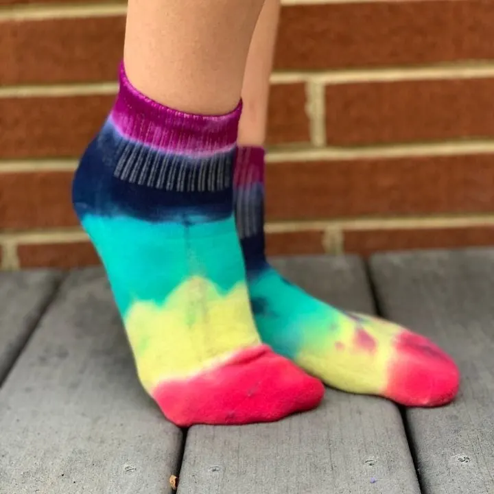 striped tie dye socks