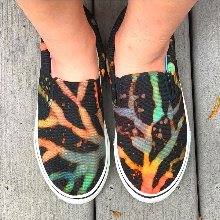 bleach tie dyed shoes