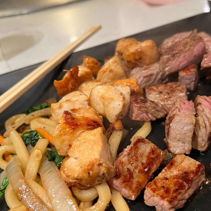 Nihonbashi steak and chicken at Teppan Edo