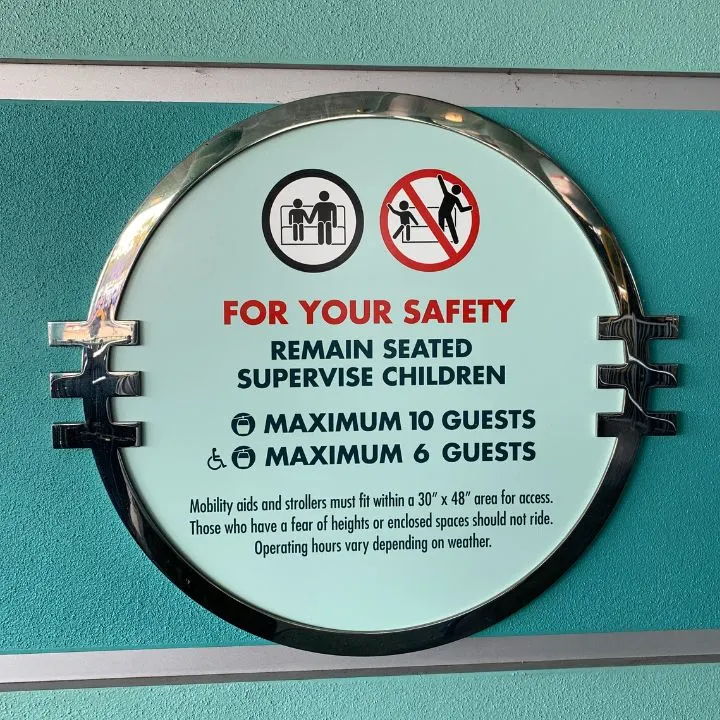 Instruction sign for the Disney Skyliner